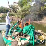 دریائے گوداوری ندی میں غیر قانونی ریت نکاسی پر پولیس کی بڑی کارروائی