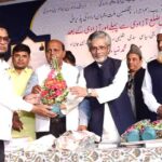 تعلیمی، ادبی و سماجی خدمات پر جناب محمد ناصر خان کو ’’ڈیز لِنگ فیس آف کمیونٹی ایوارڈ‘‘