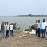 غیر قانونی ریت نکالنے کے خلاف ناندیڑ تحصیل آفس  کی ٹیم کی علی الصبح بڑی کارروائی