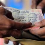 سیلو تحصیل دفتر میں کسانوں کی لوٹ ‘پھیر فار’ کی کاپی کے لیے 50 روپے وصول کرنے کا الزام
